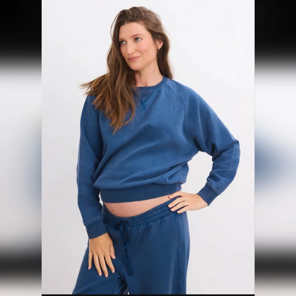 Hatch Maternity The Romy Pullover Classic Sweatshirt - Picture 4 of 7